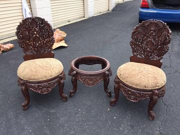 pidha chair set