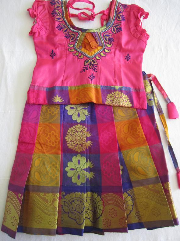 pattu parikini blouse designs