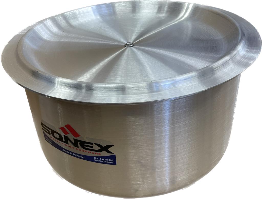 Small cooking pot, 2.5 Liter, Sonex size #1, Aluminum cooking pot. 